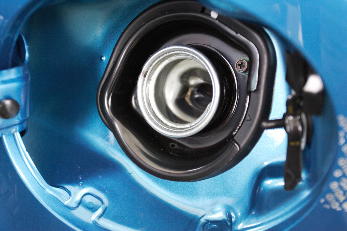 クルマを揺するとガソリンが多く入るって本当 自動車情報 ニュース Web Cartop クルマを揺するとガソリンが多く入るって本当 自動車情報 ニュース Web Cartop