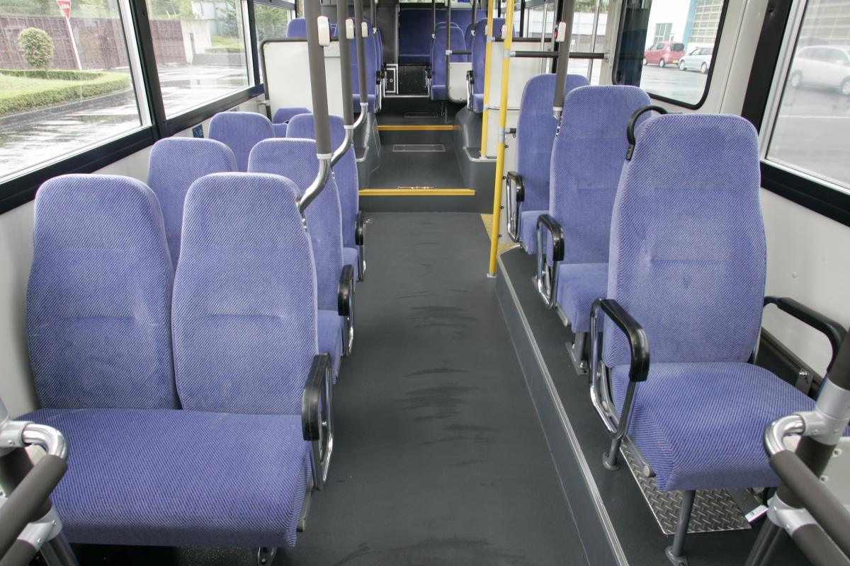 乗用車のように路線バスにも乗車定員はあるのか 自動車情報 ニュース Web Cartop