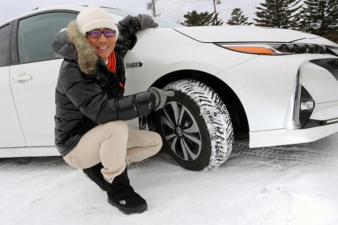 果たして雪道でどこまで走れるのか? ネクセンのオールシーズンタイヤを雪道でチェック