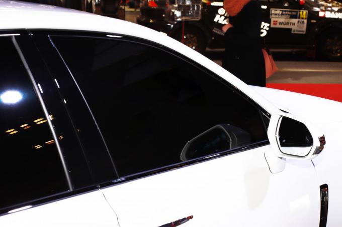 ムチャブリ客にセールスマンのミス 実際にあった新車ディーラーのトラブル話 自動車情報 ニュース Web Cartop ムチャブリ客にセールスマンのミス 実際にあった新車ディーラーのトラブル話 自動車情報 ニュース Web Cartop