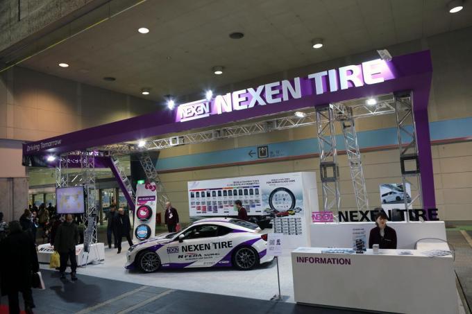 高性能ハイグリップから今話題のオールシーズンまで! ネクセンタイヤの圧倒的な勢い【大阪オートメッセ2018】