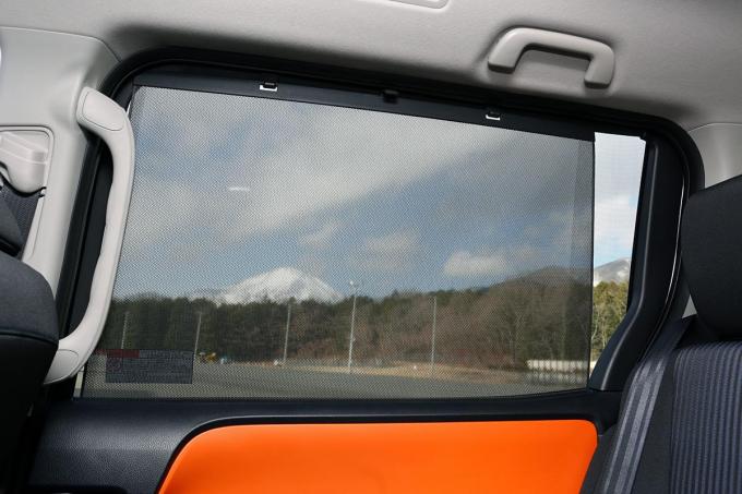 男子とは目線が違う 女子が必要としているクルマの装備7選 自動車情報 ニュース Web Cartop 男子とは目線が違う 女子が必要としているクルマの装備7選 自動車情報 ニュース Web Cartop