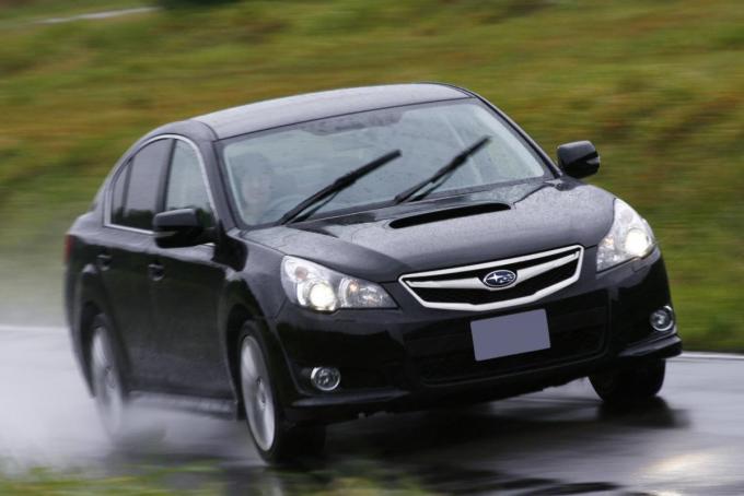 画像ギャラリー 見かけたら覆面の確率が高いクラウン以外のクルマ3選 画像5 自動車情報 ニュース Web Cartop