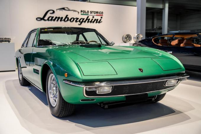 祝50周年 わずか70台しか生産されなかった希少なランボルギーニがレストアで復活 自動車情報 ニュース Web Cartop 祝50周年 わずか70台しか生産されなかった希少なランボルギーニがレストアで復活 自動車情報 ニュース Web Cartop