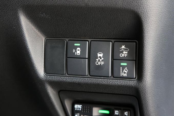 一度も使ったことない人多数 使い方を憶えていると便利なクルマのスイッチ3選 自動車情報 ニュース Web Cartop