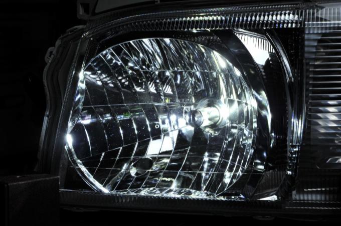 意外と街を走っている 知らずにやりがちなクルマの違法改造4選 自動車情報 ニュース Web Cartop 意外と街を走っている 知らずにやりがちなクルマの違法改造4選 自動車情報 ニュース Web Cartop