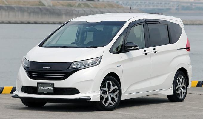 脱ファミリー色 男心をくすぐる無限フリード用エアロの攻撃的なルックス 自動車情報 ニュース Web Cartop 脱ファミリー色 男心をくすぐる無限フリード用エアロの攻撃的なルックス 自動車情報 ニュース Web Cartop