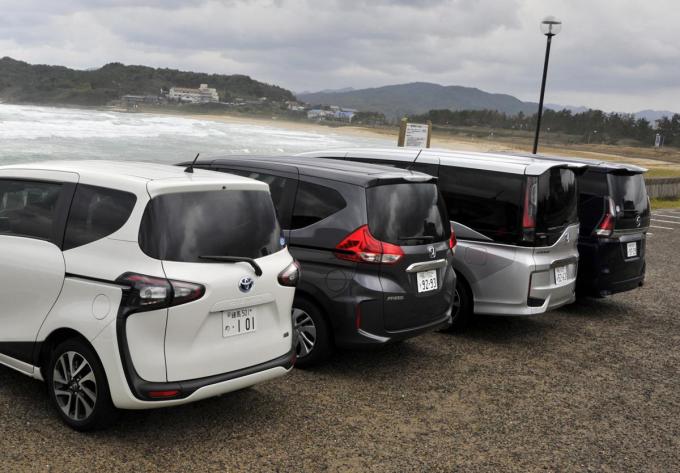 スモールかミドルか ミニバンのサイズの正しい選び方とは 自動車情報 ニュース Web Cartop スモールかミドルか ミニバンのサイズの正しい選び方とは 自動車情報 ニュース Web Cartop