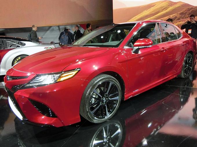 日本ではマイナー車種の トヨタ カムリ がアメリカで年間40万台も売れるワケ 自動車情報 ニュース Web Cartop