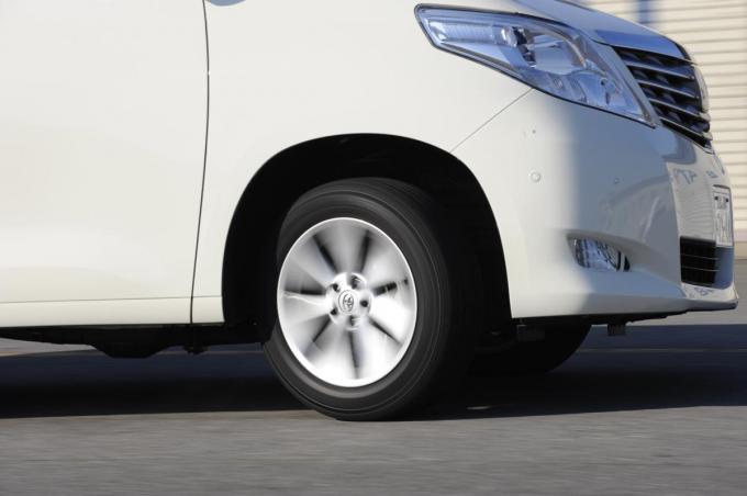 高いほどいい 新品ならなんでもok は間違い 軽視しがちなタイヤ選びのポイント5つ 自動車情報 ニュース Web Cartop 高いほどいい 新品ならなんでもok は間違い 軽視しがちなタイヤ選びのポイント5つ 自動車情報 ニュース Web Cartop