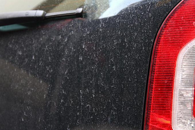 雨が降った直後にキレイな水をかけておけば洗車しなくても大丈夫か 自動車情報 ニュース Web Cartop