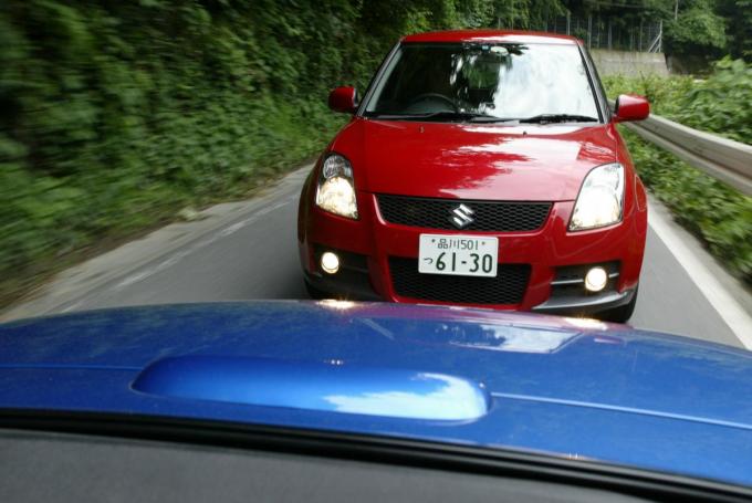 目立つあおり運転への仕返し行為 一瞬のスッキリ感のために負うリスクは多大 自動車情報 ニュース Web Cartop