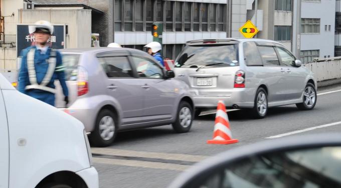 目立つあおり運転への仕返し行為 一瞬のスッキリ感のために負うリスクは多大 自動車情報 ニュース Web Cartop