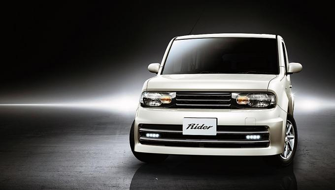 画像ギャラリー スポーティさを際立たせた日産キューブ ライダーが一部仕様変更 画像1 自動車情報 ニュース Web Cartop