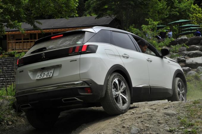 舗装路メインのsuvも多数 本当に悪路に強いsuvの見分け方とは 自動車情報 ニュース Web Cartop