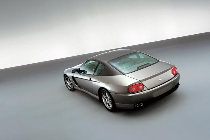 スーパーカーが中古で安いと飛びついたら 購入後に待ち受ける悲劇とは 自動車情報 ニュース Web Cartop