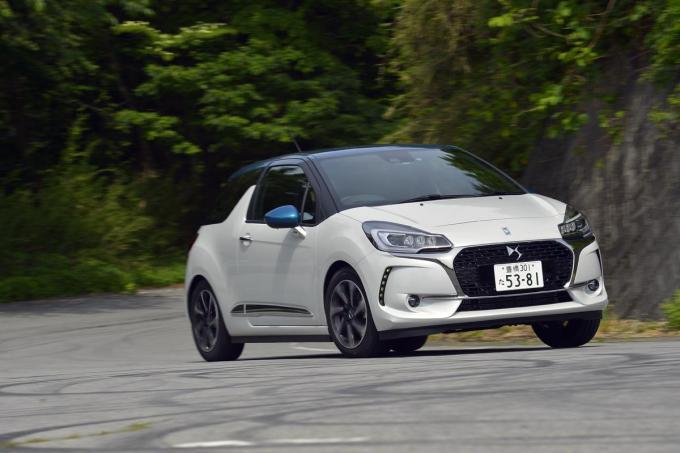 試乗 乗れば乗るほど馴染む不思議な感覚 Ds3は乗らなきゃ損な隠れた名車 自動車情報 ニュース Web Cartop 試乗 乗れば乗るほど馴染む不思議な感覚 Ds3は乗らなきゃ損な隠れた名車 自動車情報 ニュース Web Cartop