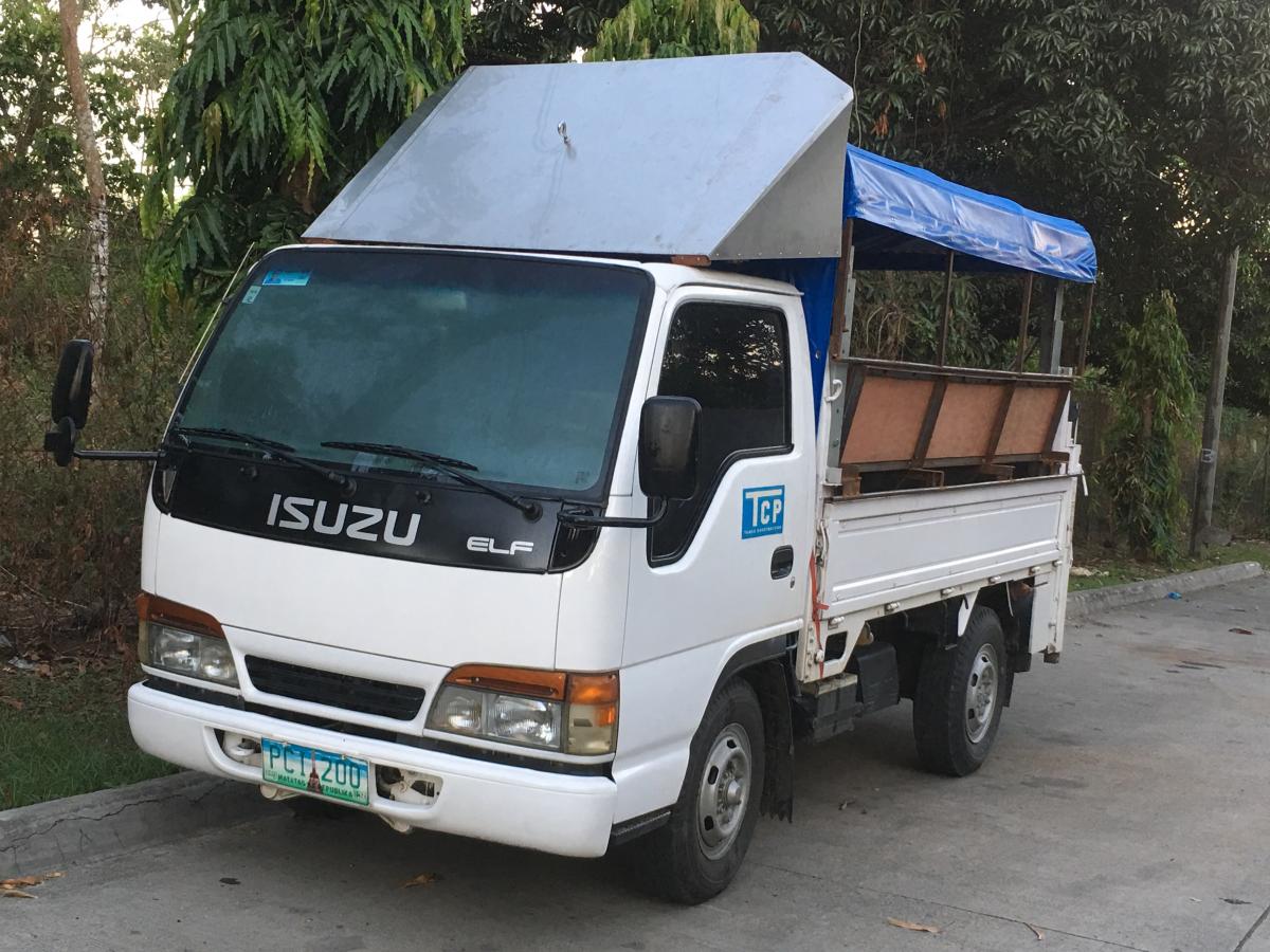 日本でリタイヤしたトラックが現役 左ハンドルに変えてまでフィリピンで活躍する理由とは 自動車情報 ニュース Web Cartop