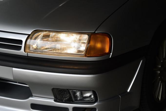 悩んでいる人の多いクルマのヘッドライトの暗さ 有効な対処法は 自動車情報 ニュース Web Cartop 悩んでいる人の多いクルマのヘッドライトの暗さ 有効な対処法は 自動車情報 ニュース Web Cartop