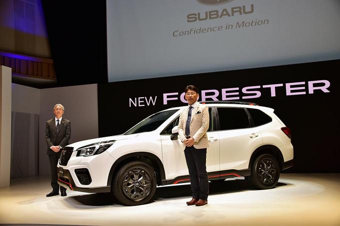すでに予約が4000台超え! ハイブリッド仕様も加わったスバル新型フォレスターがついに登場