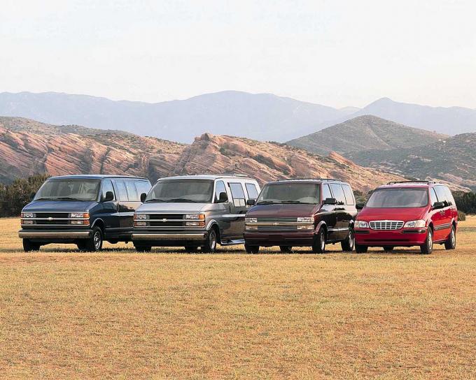 大排気量時代は終焉 エコカー化の進むアメ車をアメリカ人はどう見ているのか 自動車情報 ニュース Web Cartop 大排気量時代は終焉 エコカー化の進むアメ車をアメリカ人はどう見ているのか 自動車情報 ニュース Web Cartop