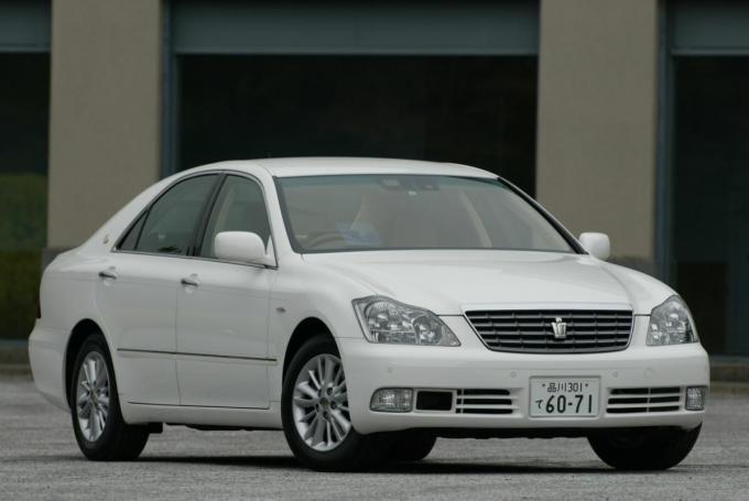 日本の高級車の歴史はトヨタ クラウンの歴史 歴代14モデルを振り返る 自動車情報 ニュース Web Cartop