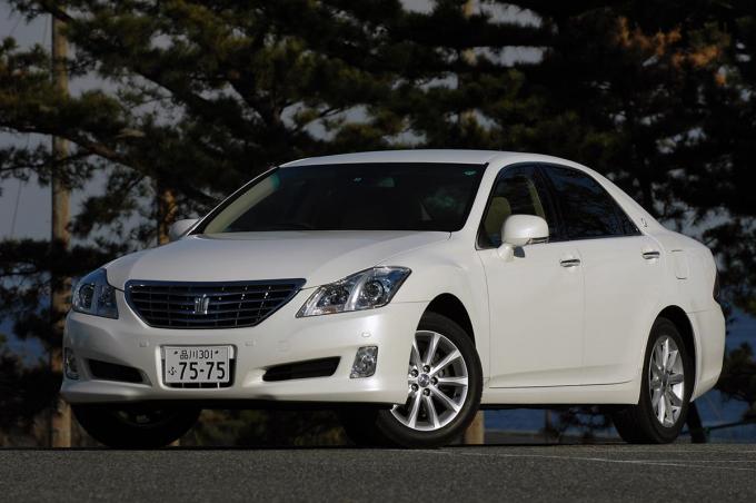 日本の高級車の歴史はトヨタ クラウンの歴史 歴代14モデルを振り返る 自動車情報 ニュース Web Cartop 日本の高級車の歴史はトヨタ クラウンの歴史 歴代14モデルを振り返る 自動車情報 ニュース Web Cartop