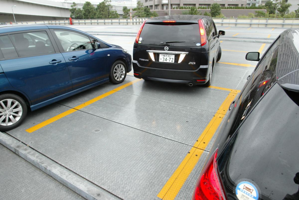 駐車場 〜 画像2