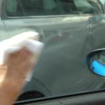 【画像】意外に難しいクルマの窓拭き！　拭きムラを残さない方法とは 〜 画像2