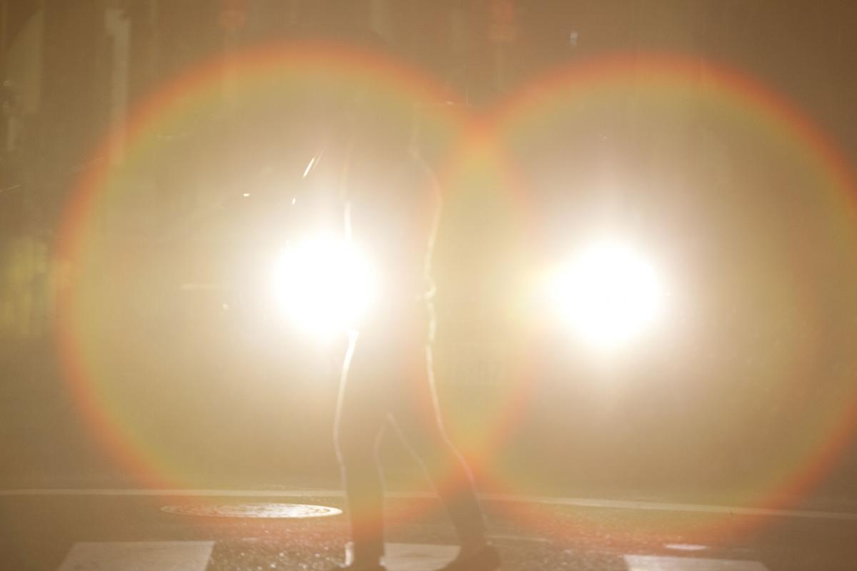 手動操作しないと違反になることも 流行の 自動ハイビーム機能 は万能じゃない 自動車情報 ニュース Web Cartop