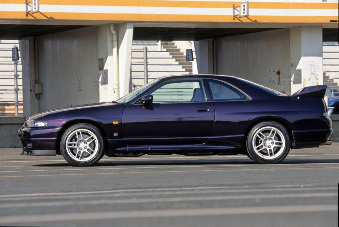 R33スカイラインgt Rが買い 高騰する第2世代gt Rのなかでナゼr33がおすすめなのか 自動車情報 ニュース Web Cartop