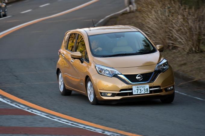日産ノートが日産車48年ぶりの販売首位を手放しで喜べない複雑な事情