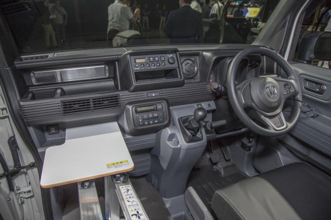 乗用車にはなぜ採用されない 営業車ならではの超便利装備3選 自動車情報 ニュース Web Cartop 乗用車にはなぜ採用されない 営業車ならではの超便利装備3選 自動車情報 ニュース Web Cartop