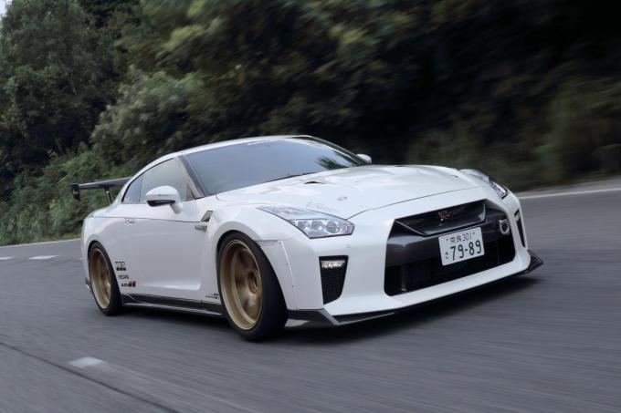 ネオバを超えた最強グリップ! 公道からサーキットまでカバーする「アドバンA052」の圧倒的性能
