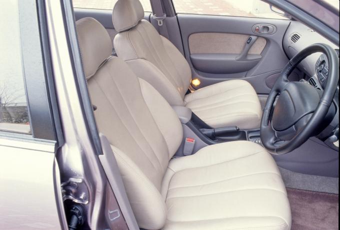 メーカーはなぜ残さなかった モデルチェンジしなかったのが不思議なクルマ４選 自動車情報 ニュース Web Cartop