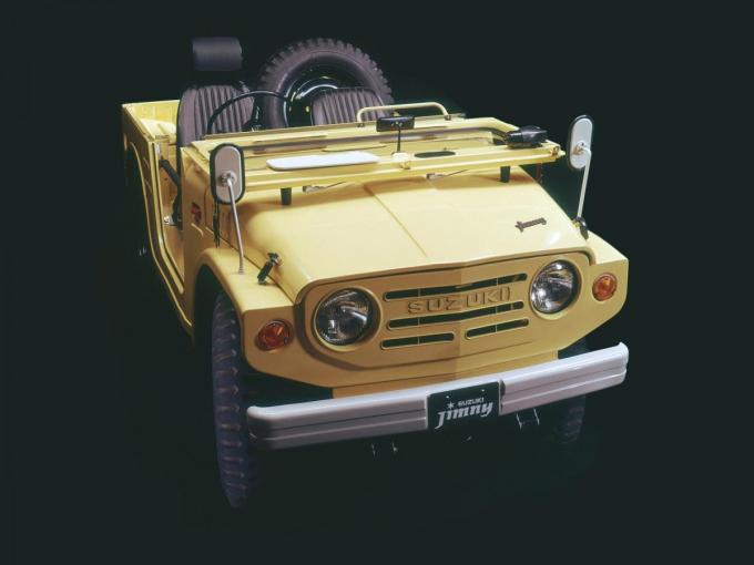 48年間コンセプトを守り続けてきたスズキ ジムニーの歴史を振り返る 自動車情報 ニュース Web Cartop 48年間コンセプトを守り続けてきたスズキ ジムニーの歴史を振り返る 自動車情報 ニュース Web Cartop