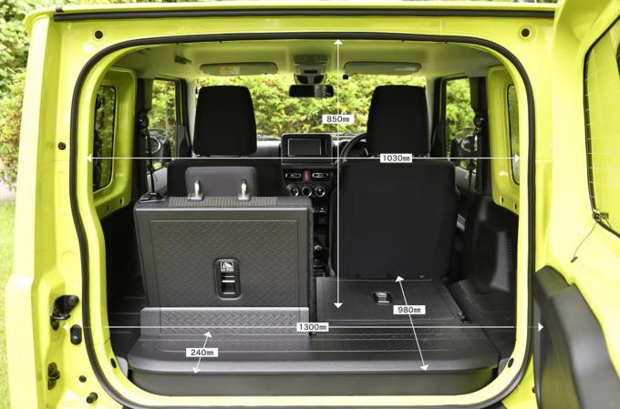 シンプルながら機能的 スズキ 新型ジムニーの内外装などディテールを詳細チェック 自動車情報 ニュース Web Cartop 4ページ目