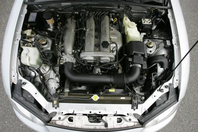 画像ギャラリー 貧乏な若手はコレに乗れ 予算50万円で激熱の走りが可能な中古スポーツカー3選 画像7 自動車情報 ニュース Web Cartop