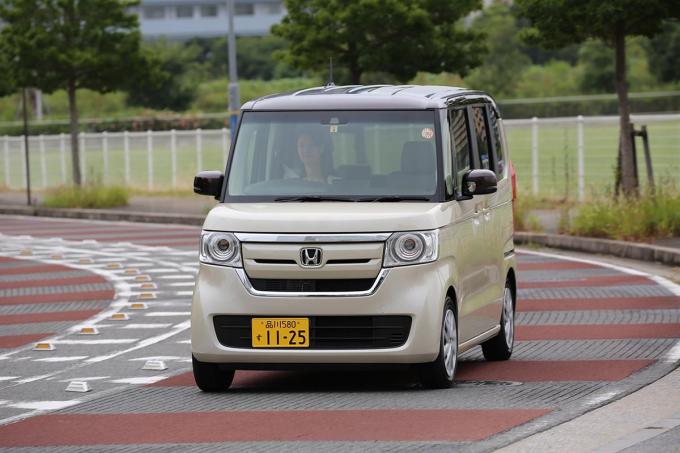 トヨタ アクアと日産ノートに惨敗のホンダ フィットには何が足りないのか 自動車情報 ニュース Web Cartop トヨタ アクアと日産ノートに惨敗のホンダ フィットには何が足りないのか 自動車情報 ニュース Web Cartop