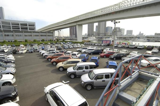 エンジンが浸かっても大丈夫 水没車を直して乗ることは可能なのか 自動車情報 ニュース Web Cartop