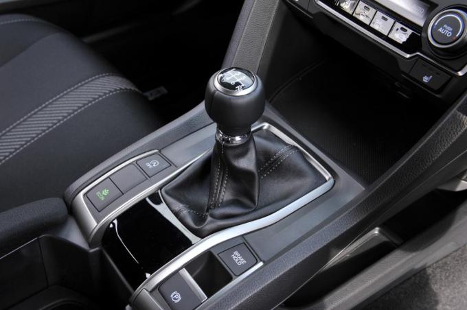 Mtやv6エンジンは今後乗れない 近い将来消えゆく可能性のあるクルマの技術６選 自動車情報 ニュース Web Cartop