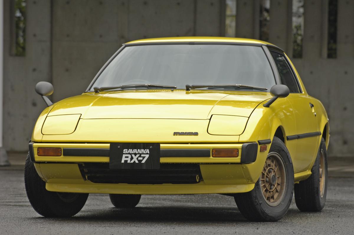 後にも先にもライバルはなし 40周年を迎えた孤高のスポーツカー マツダrx 7 自動車情報 ニュース Web Cartop