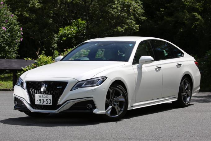 クラウンは国内専売車なのにニュルブルクリンクで鍛える必要はあったのか 自動車情報 ニュース Web Cartop