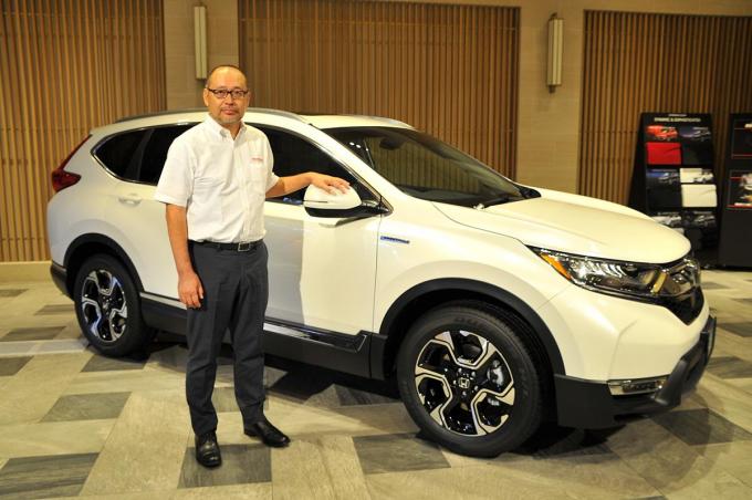 歴代初のハイブリッドモデルを搭載した新型ホンダcr Vが登場 自動車情報 ニュース Web Cartop 歴代初のハイブリッドモデルを搭載した新型ホンダcr Vが登場 自動車情報 ニュース Web Cartop
