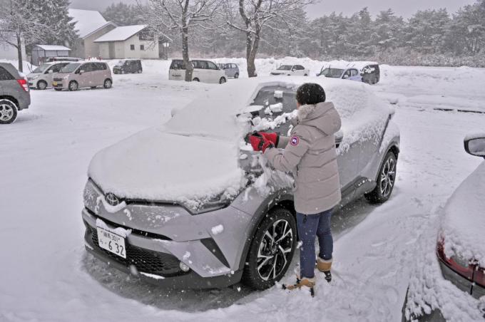 想像以上にボロボロ！　雪道を走るとクルマの寿命が縮むワケ