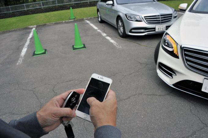 自動駐車の最高峰はベンツか日産か 比較で本当に使える装備を明らかにする 自動車情報 ニュース Web Cartop 自動駐車の最高峰はベンツか日産か 比較で本当に使える装備を明らかにする 自動車情報 ニュース Web Cartop