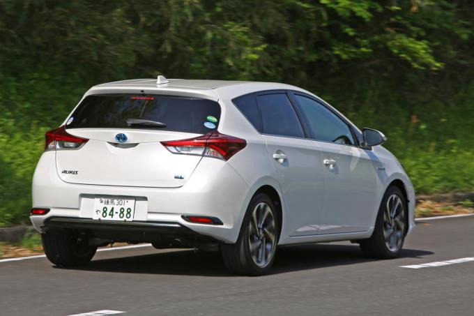 ハイブリッドなのに日陰の存在 ひっそり消えたマイナーhv車３選 自動車情報 ニュース Web Cartop