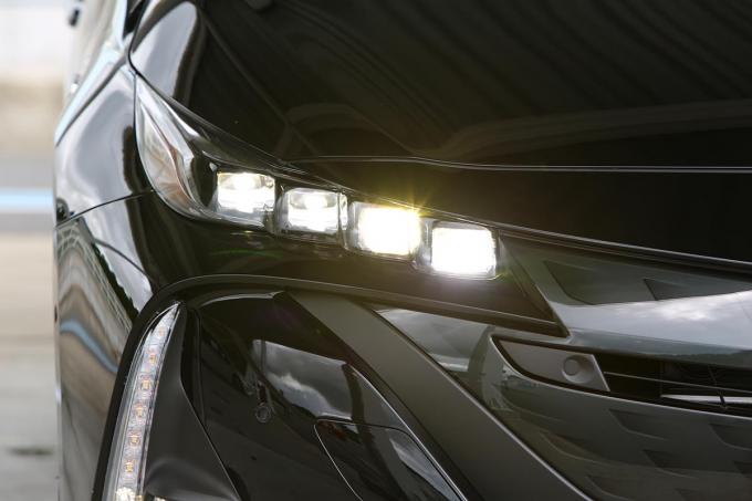 オシャレで明るく安全で長寿命なledヘッドライトがもつ意外なマイナス面とは 自動車情報 ニュース Web Cartop