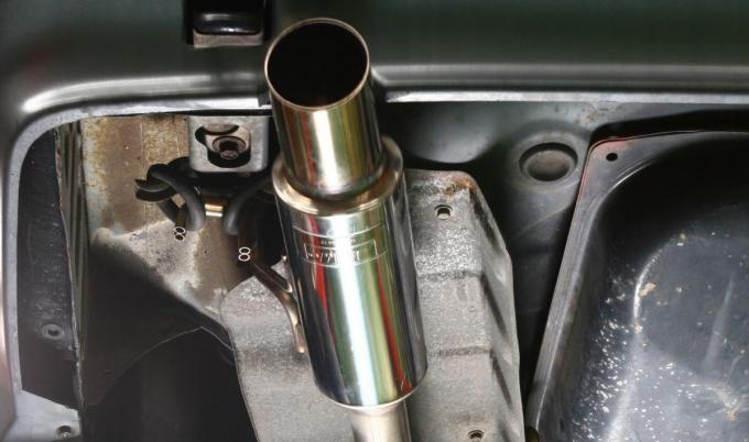 こんなことでも引っかかるの じつは車検に通らない愛車の劣化７選 自動車情報 ニュース Web Cartop