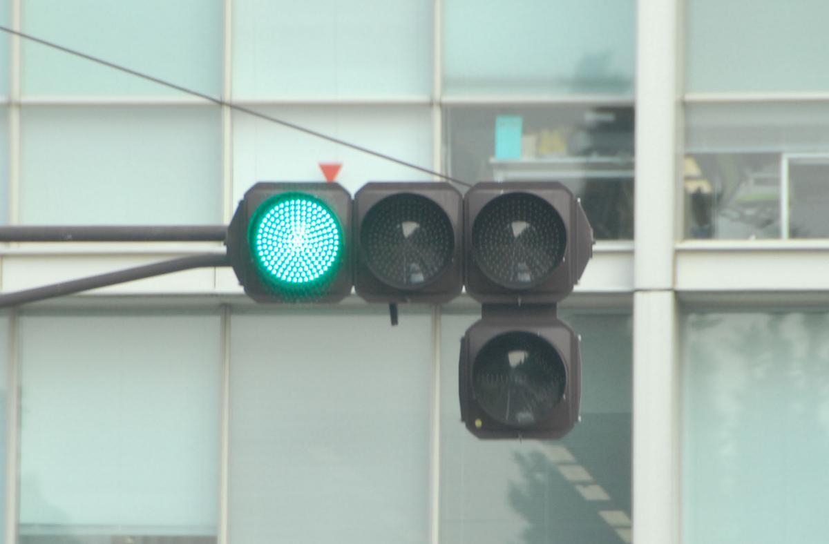 毎回捕まる赤信号や異常に短い右折信号にイラッ 信号の制御はどうやって決まっている 自動車情報 ニュース Web Cartop 毎回捕まる赤信号や異常に短い右折信号にイラッ 信号の制御はどうやって決まっている 自動車情報 ニュース Web Cartop
